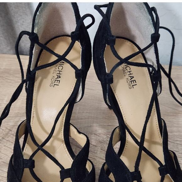 Michael Kors Mirabel Black Suede Leather Strappy Wrap Tassel SZ 6 Heels Sandals - Picture 3 of 12